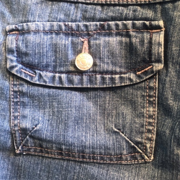 NWT Denim Shirts Women’s Size 10 from Kiki’s Jeans - Picture 2 of 9